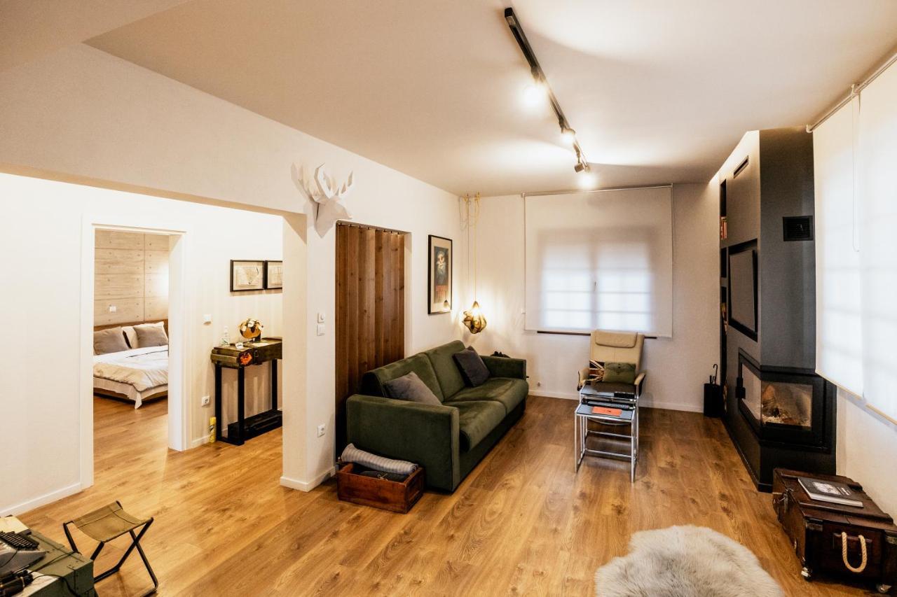 Fort D-Val Luxurious Apartment Angistron Luaran gambar